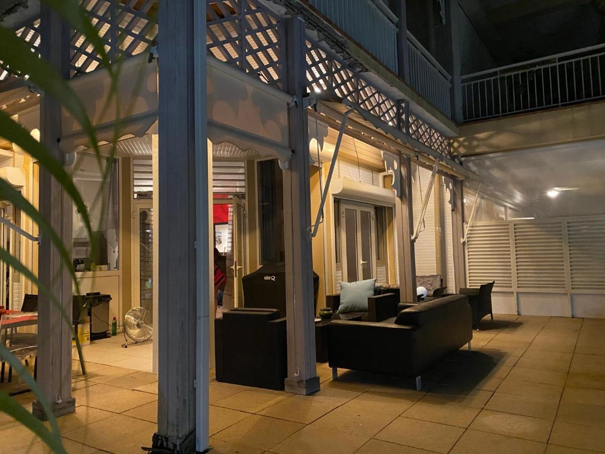 Villa Creole Domaine Prive De L'Anse Des Rochers Сен Франсоа Екстериор снимка