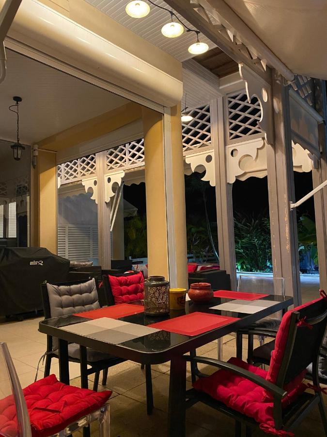 Villa Creole Domaine Prive De L'Anse Des Rochers Сен Франсоа Екстериор снимка