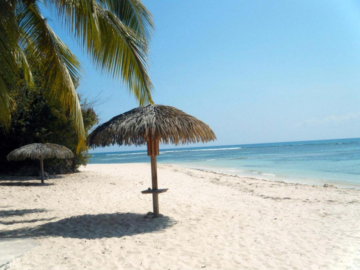 Villa Creole Domaine Prive De L'Anse Des Rochers Сен Франсоа Екстериор снимка